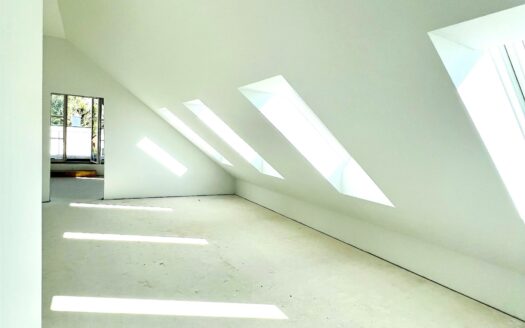 Bad Vöslau – lichtdurchflutete Dachgeschosswohnung mit Terrasse *Neubau*