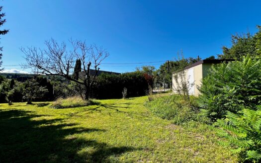 Gablitz – großes, teilbares Grundstück in ruhiger Siedlungslage mit Wohnhaus