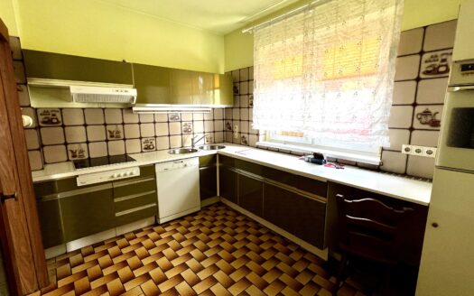 Purkersdorf / Zentrumsnähe – Wohnhaus mit zwei Wohneinheiten & viel Potential