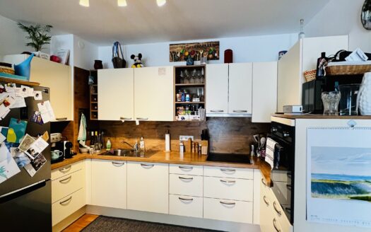 Hübsche 3 Zimmer Eigentumswohnung im Herzen von