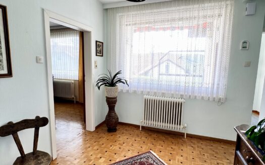 Gablitz – Einfamilienhaus in Bungalow-Bauweise mit großer Terrasse und schönem Garten